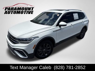 Certified 2022 Volkswagen Tiguan SE w/ Panoramic Sunroof Package