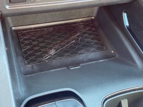 Used 2023 Nissan Frontier SV w/ Midnight Edition Package image 22