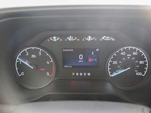 Used 2023 Ford F550 4x4 Regular Cab Super Duty image 37