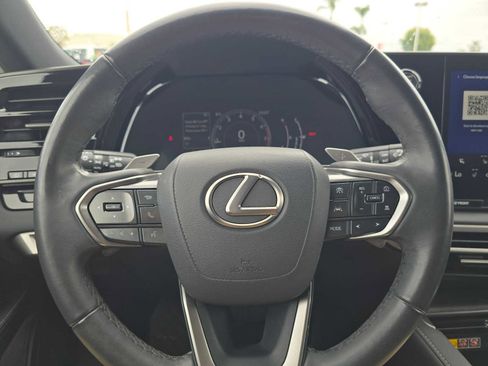Used 2024 Lexus RX 350 FWD w/ Technology Package image 22