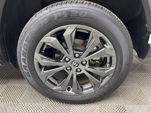 Used 2024 Toyota RAV4 Limited w/ Advanced Technology Package image 6