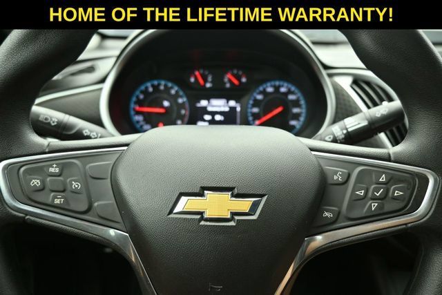 Used 2017 Chevrolet Malibu LS FWD image 19