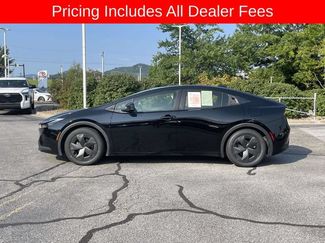 Used 2024 Toyota Prius LE FWD video 2