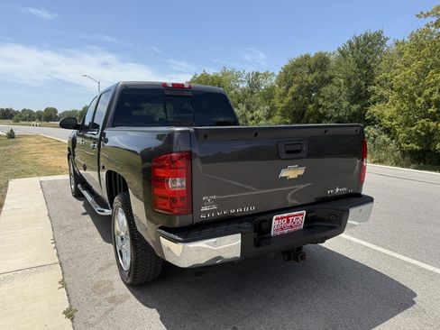 Used 2011 Chevrolet Silverado 1500 LT w/ Texas Edition RWD image 8