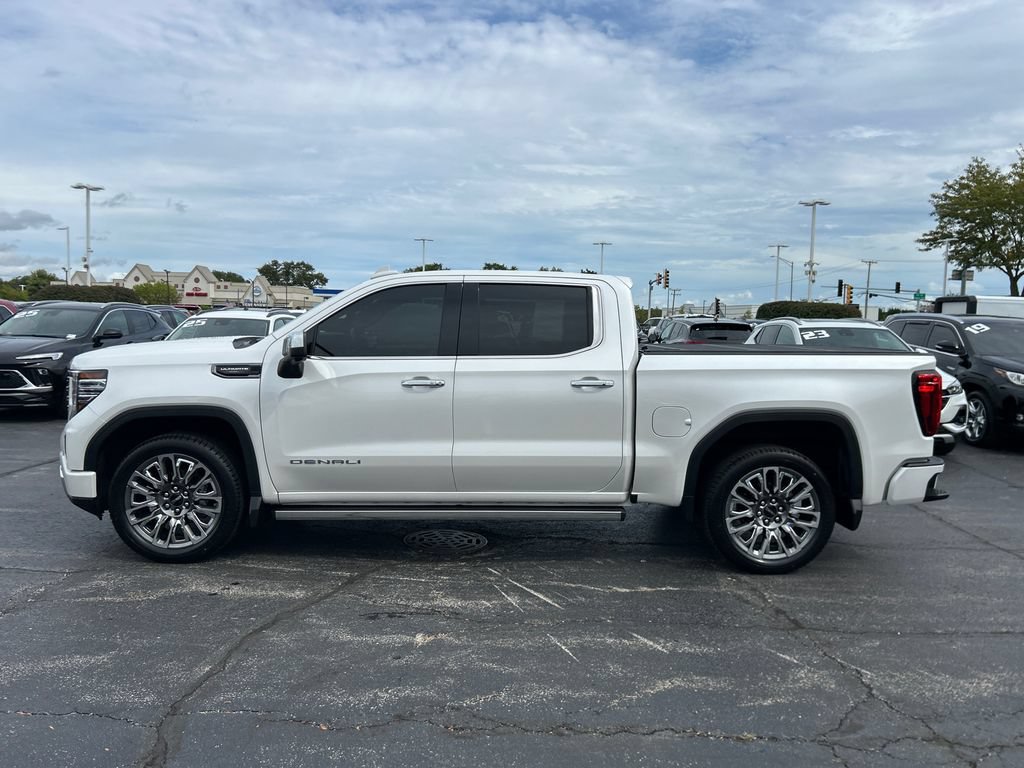 Used 2025 GMC Sierra 1500 Denali Ultimate AWD/4WD image 11
