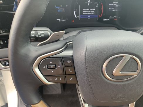 Used 2026 Lexus RX 350 Premium w/ Accessory Package (Z1) FWD image 19