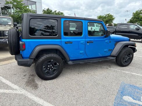 Used 2024 Jeep Wrangler Unlimited Sport AWD/4WD image 26