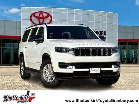 Used 2024 Jeep Wagoneer L 4WD w/ Convenience Group I image 1