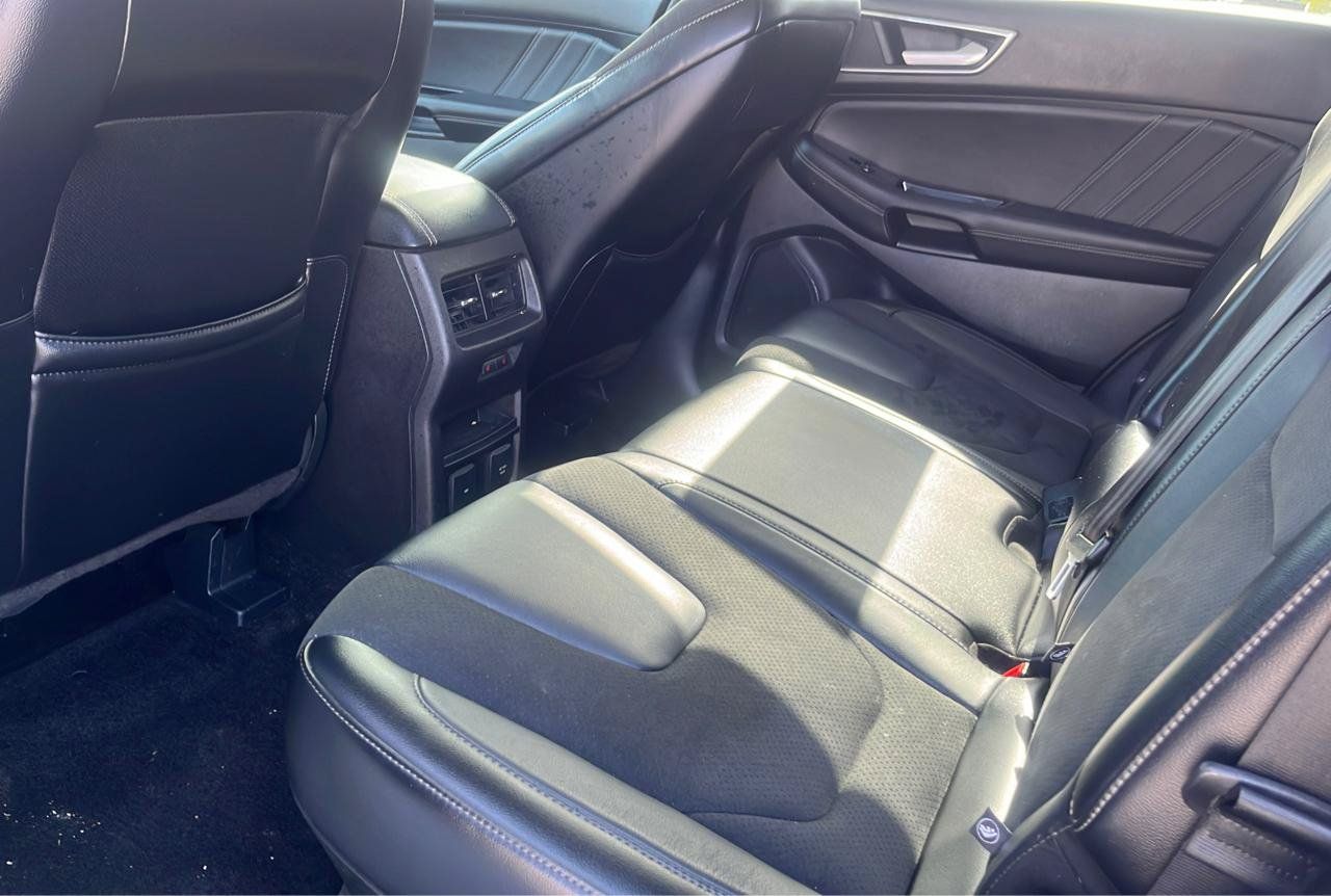 Used 2015 Ford Edge Sport w/ Equipment Group 401A AWD/4WD image 15
