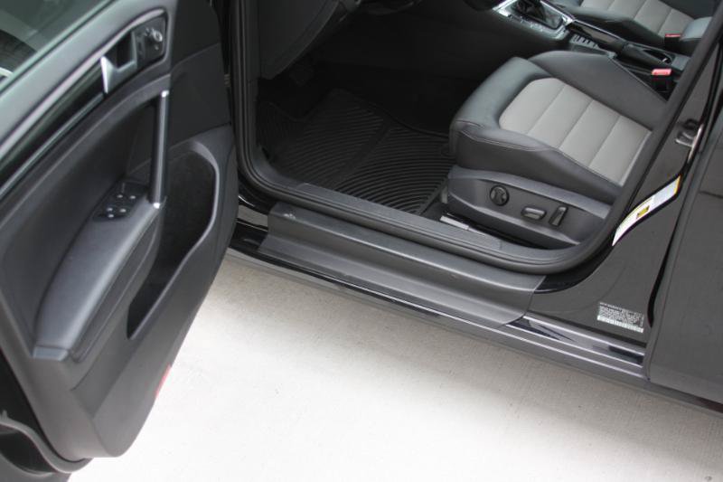 Used 2015 Volkswagen Golf TDI SEL FWD image 25