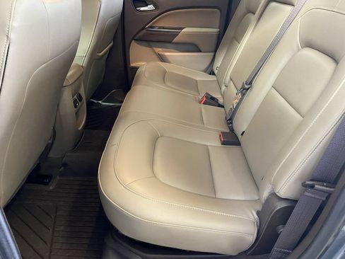Used 2019 GMC Canyon SLT w/ Driver Alert Package RWD image 8