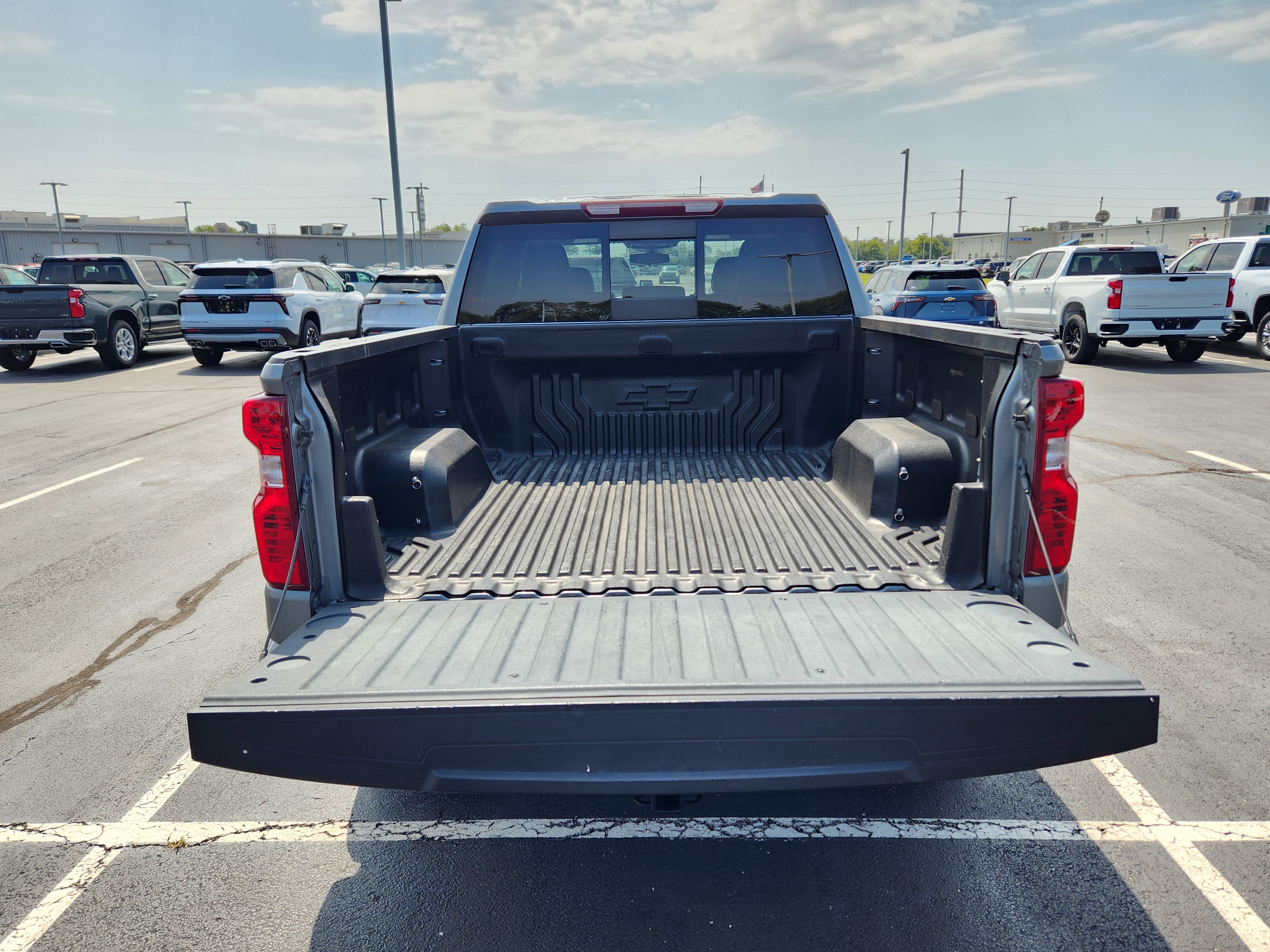 Used 2022 Chevrolet Silverado 1500 LT w/ All Star Edition Plus AWD/4WD image 10