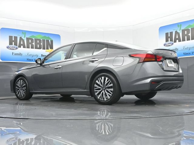 Used 2025 Nissan Altima 2.5 SV FWD image 20