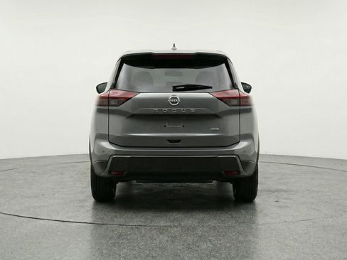 Used 2025 Nissan Rogue SV AWD/4WD image 7