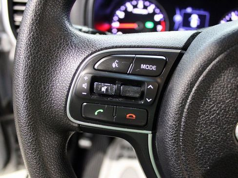 Used 2019 Kia Sportage LX image 24