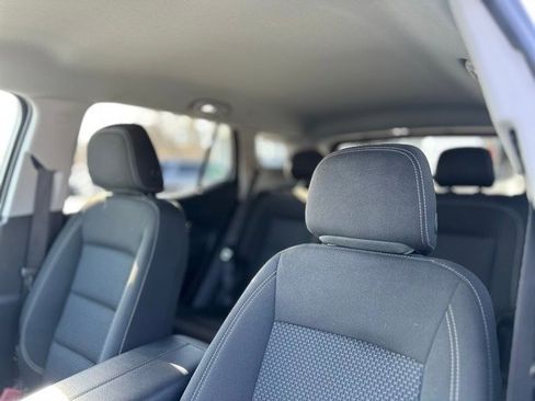 Used 2024 GMC Terrain SLE image 12