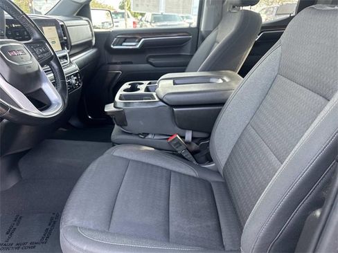 Used 2023 GMC Sierra 1500 Elevation image 21