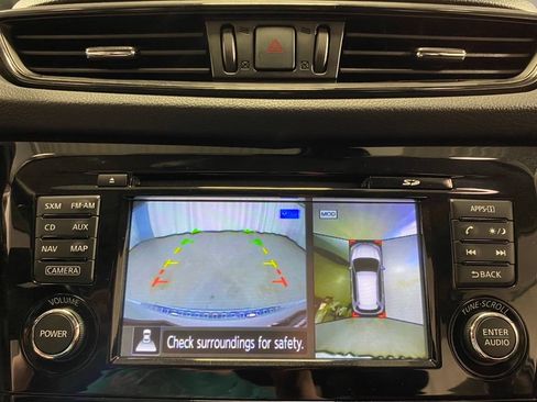 Used 2017 Nissan Rogue SL w/ SL Premium Package AWD/4WD image 25