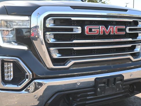 Used 2022 GMC Sierra 1500 SLT AWD/4WD image 27