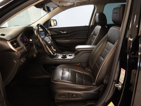 Used 2020 GMC Acadia Denali w/ Trailering Package AWD/4WD image 6