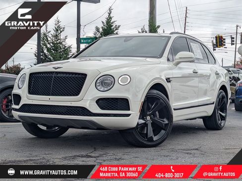 Used 2019 Bentley Bentayga image 1