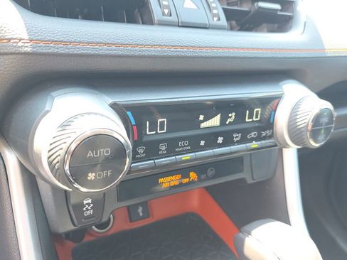 Used 2022 Toyota RAV4 Adventure image 23