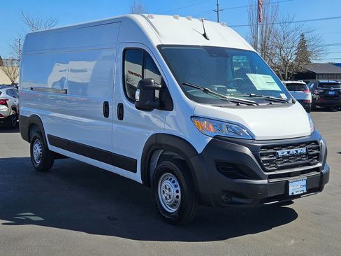 New 2026 RAM ProMaster 2500 image 8