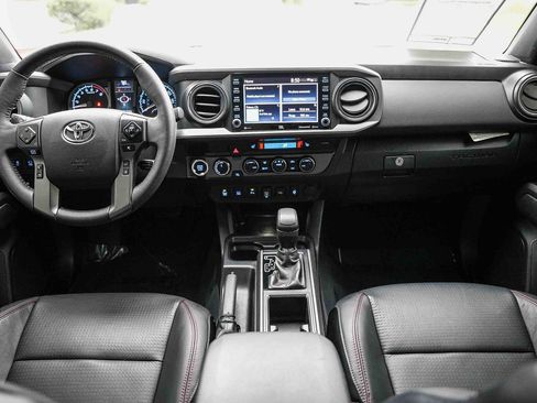 Used 2023 Toyota Tacoma TRD Pro AWD/4WD image 12