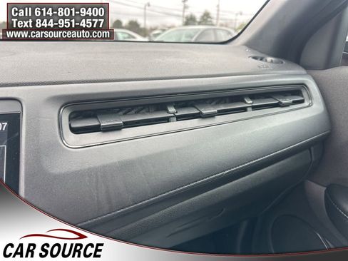 Used 2019 Honda HR-V Sport image 25