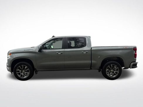 Used 2024 Chevrolet Silverado 1500 LT AWD/4WD image 2