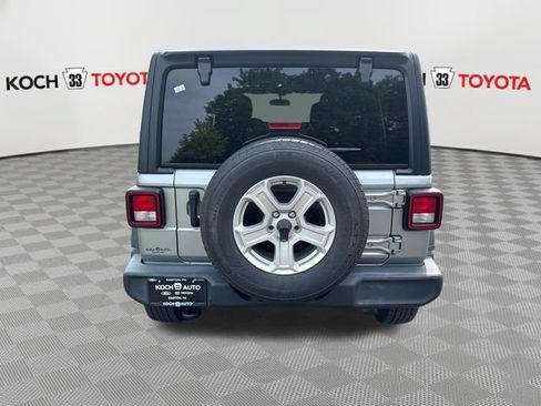 Used 2021 Jeep Wrangler Unlimited Sport AWD/4WD image 7