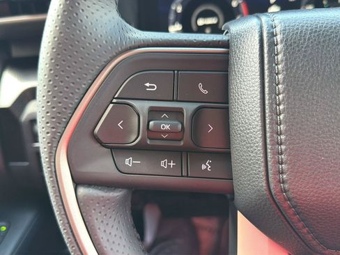 New 2026 Toyota 4Runner Limited AWD/4WD image 17