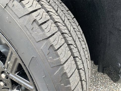 New 2025 Ford Maverick XLT w/ Black Appearance Package image 35