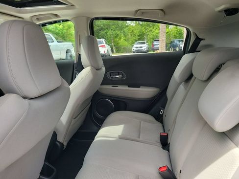 Used 2019 Honda HR-V EX image 24