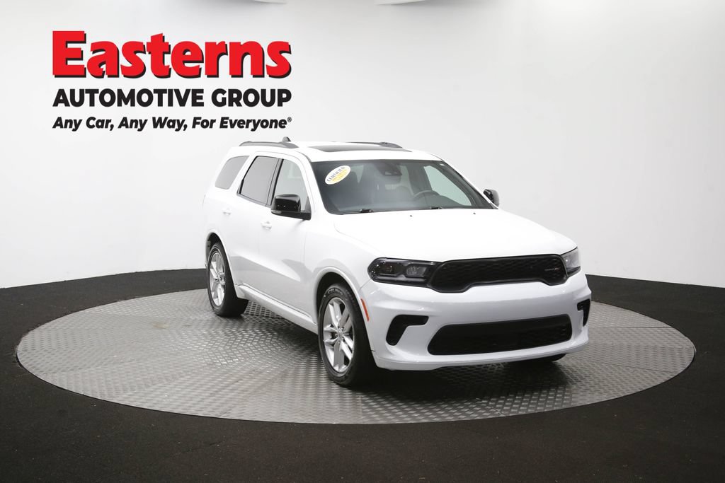 Used 2024 Dodge Durango GT RWD image 48