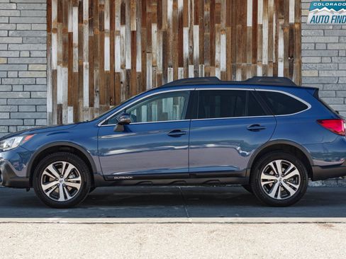 Used 2019 Subaru Outback 2.5i Limited AWD/4WD image 3
