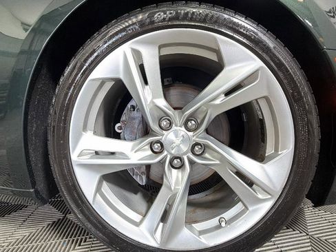 Certified 2020 Chevrolet Camaro LT RWD image 32