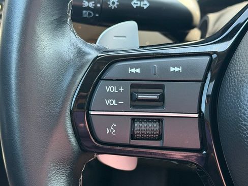 Certified 2025 Acura ADX FWD image 17