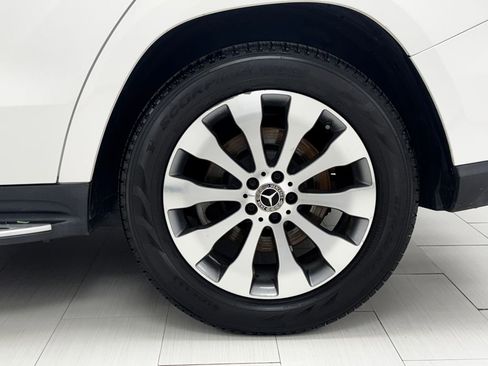 Used 2018 Mercedes-Benz GLS 450 4MATIC image 42