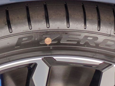 Used 2026 BMW 430i Coupe w/ M Sport Package RWD image 12