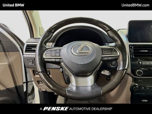 Used 2022 Lexus GX 460 Premium w/ Premium Package AWD/4WD image 6