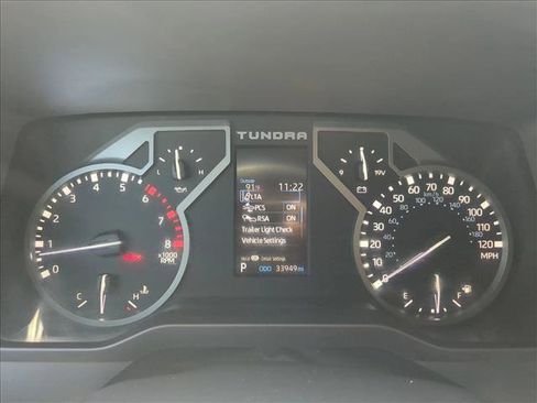 Used 2025 Toyota Tundra SR AWD/4WD image 11