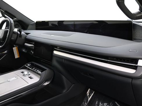 New 2027 Lincoln Navigator Reserve w/ Jet Appearance Package AWD/4WD image 15