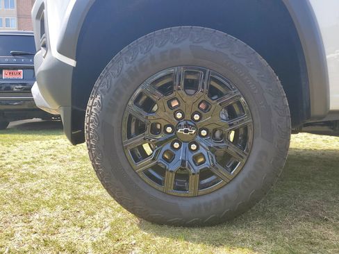 Used 2026 Chevrolet Colorado Trail Boss image 6