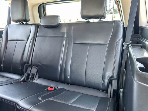 Used 2024 Ford Expedition Max XLT RWD image 24