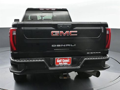 Used 2025 GMC Sierra 2500 Denali w/ Denali Reserve Package AWD/4WD image 24