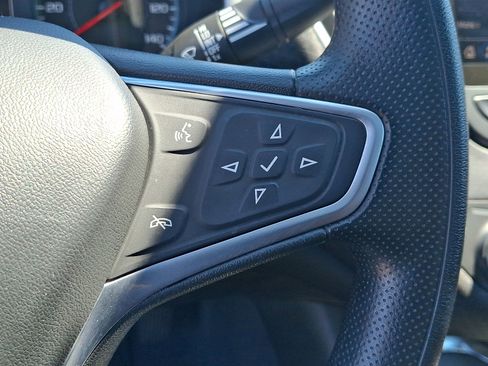 Used 2022 Chevrolet Malibu LT FWD image 23
