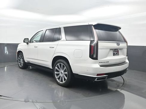 Used 2021 Cadillac Escalade Premium Luxury Platinum RWD image 35
