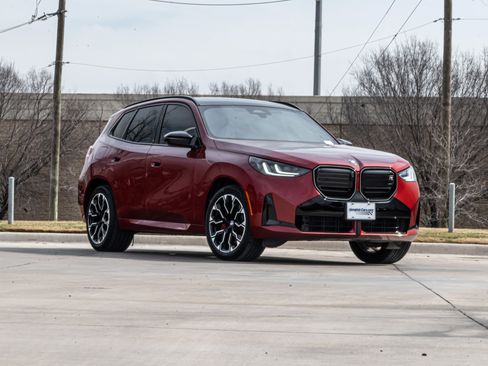 Certified 2025 BMW X3 M50 w/ Premium Package image 2