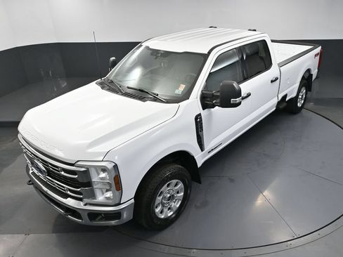 Used 2024 Ford F250 XLT w/ FX4 Off-Road Package AWD/4WD image 56